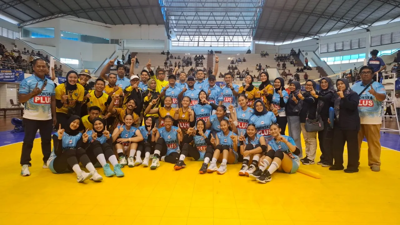 Tumbangkan Kota Surabaya, Bola Voli Putri Gresik Raih Emas Porprov IX 2025