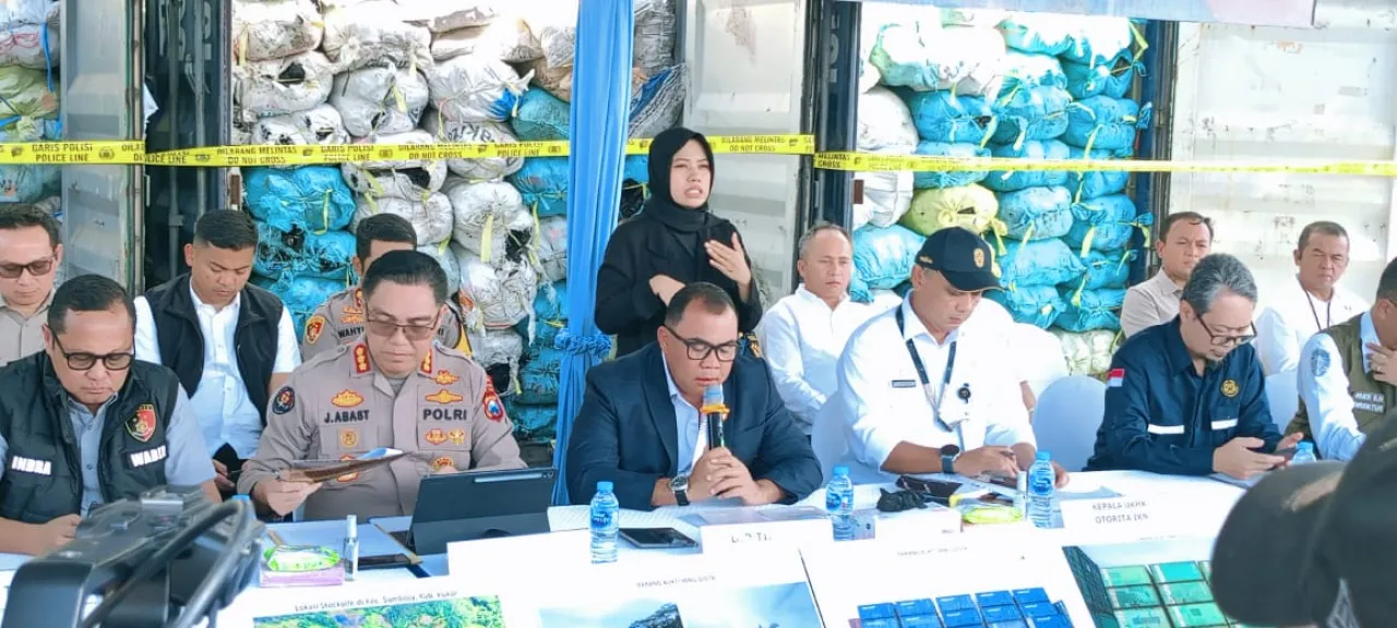 Bareskrim Polri Bongkar Tambang Batu Bara Ilegal Gunakan Kontainer dari Kawasan IKN