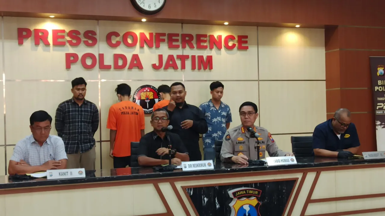 Modus Aksi Demo, Dua Mahasiswa Tertangkap Usai Minta “Damai” Rp 50 Juta ke Kadisdik Jatim