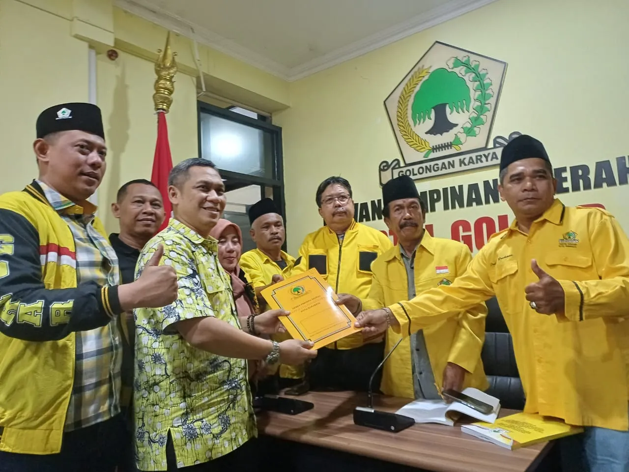 Akmarawita Kadir Resmi Maju Ketua DPD Golkar Kota Surabaya 2025 – 2030
