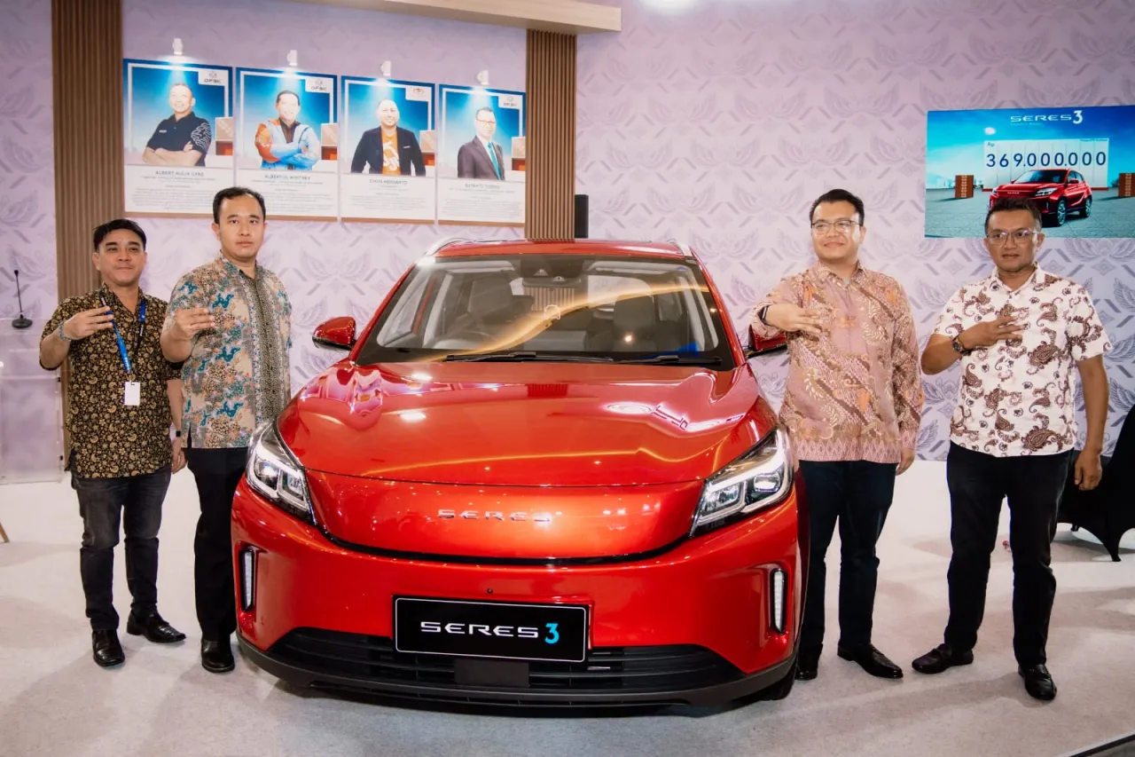DFSK dan SERES Gebrak GIIAS Surabaya 2025: SUV Listrik Stylish hingga Program Subsidi Rp 85 Juta