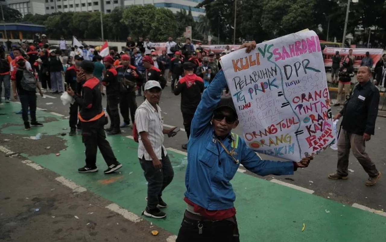 Buruh Sakit Hati, Anggota Legislatif Dikasih Tunjangan Rumah Rp 50 juta per Bulan
