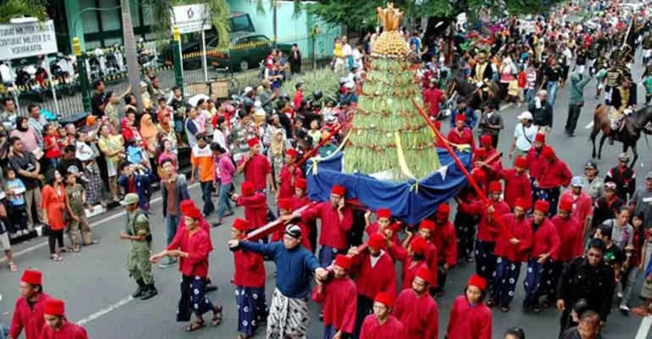 Maulid Nabi, Grebeg Maulud-Sekaten