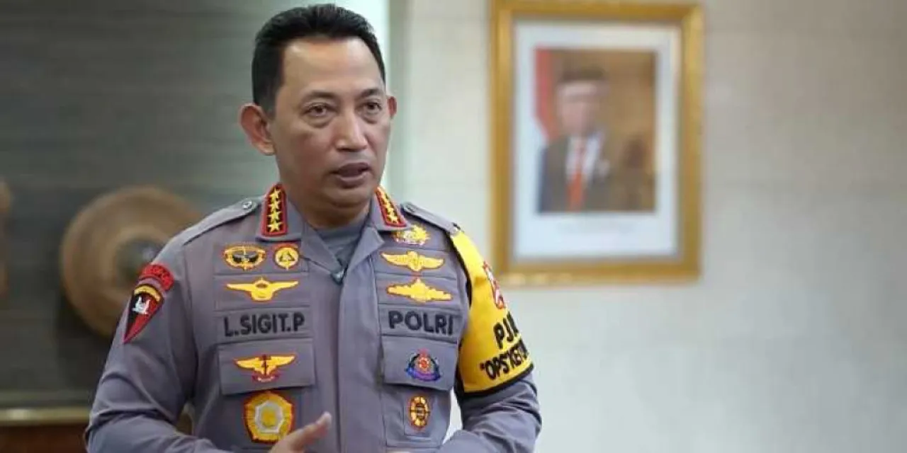 Akademisi UGM dan BEM SI Desak Berhentikan Kapolri
