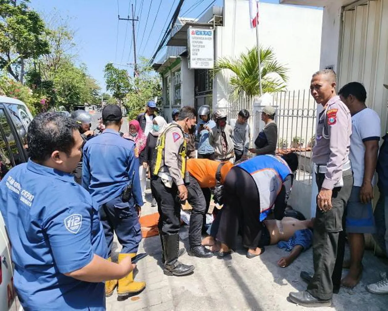 Baca juga : Kecelakaan Tunggal di Asemrowo Surabaya, Satu Korban Meninggal Dunia