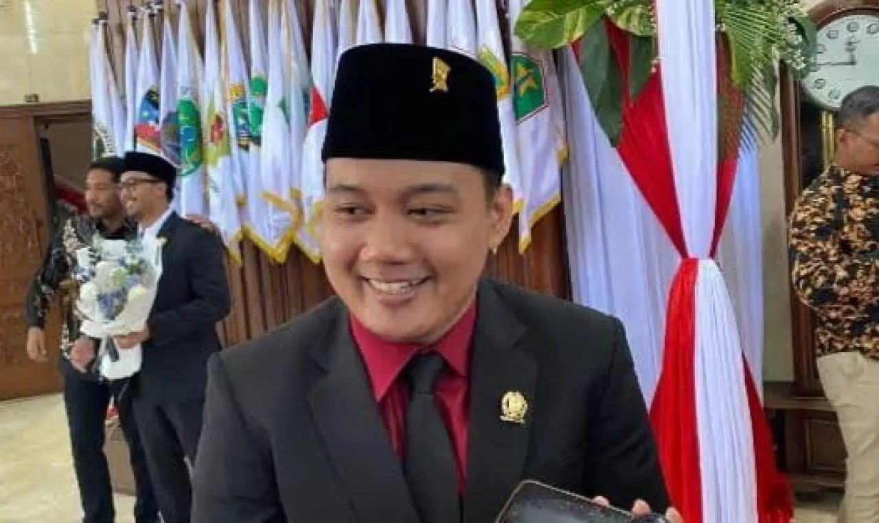 Baca juga : Pajak Mobil Listrik Nol Persen, Fraksi PDIP Khawatirkan Dampak ke Daerah