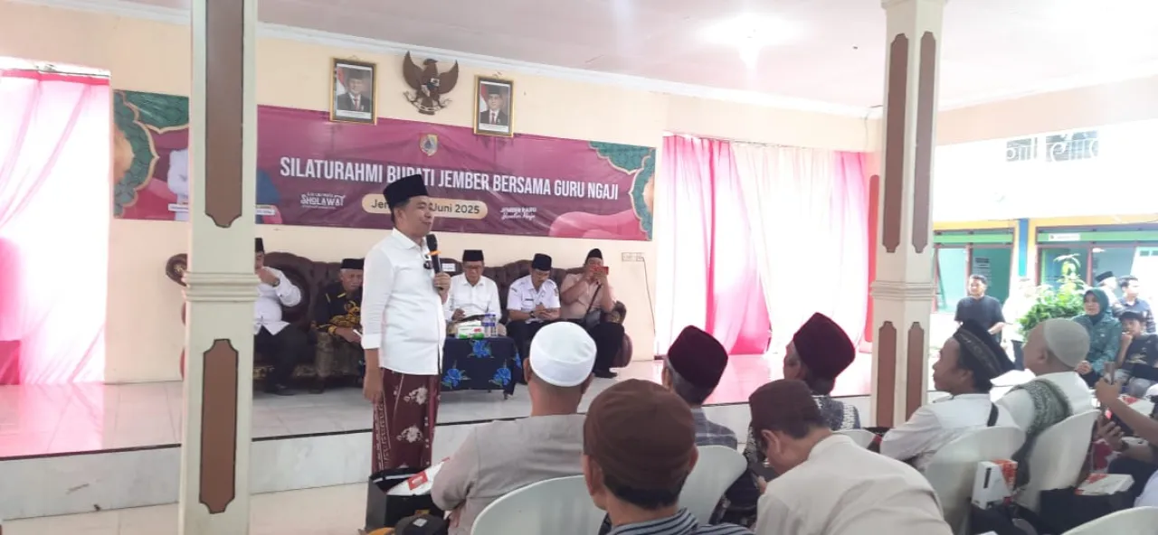 Muliakan Guru Ngaji, Gus Fawait Jamin Dekatkan Pelayanan Tak Perlu Antri Panjang