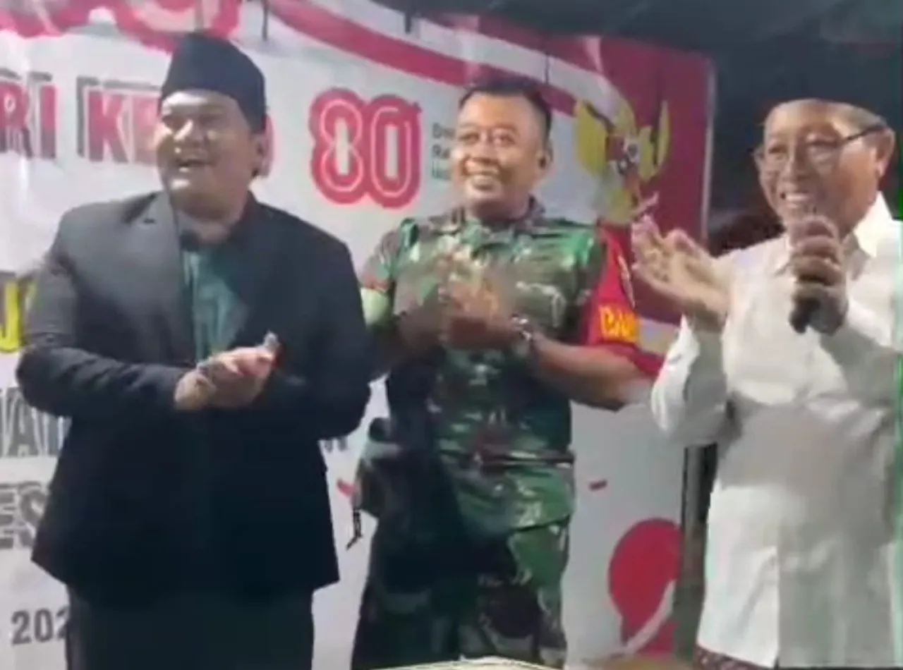 Ketua DPRD Gresik Resmikan Joglo Desa Betoyoguci pada HUT ke-80 RI