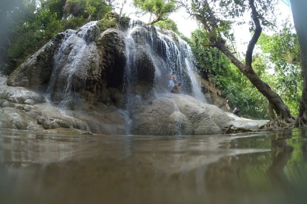 Indahnya Pantai Pelang Trenggalek, Wisata Eksotis Favorit Wisatawan
