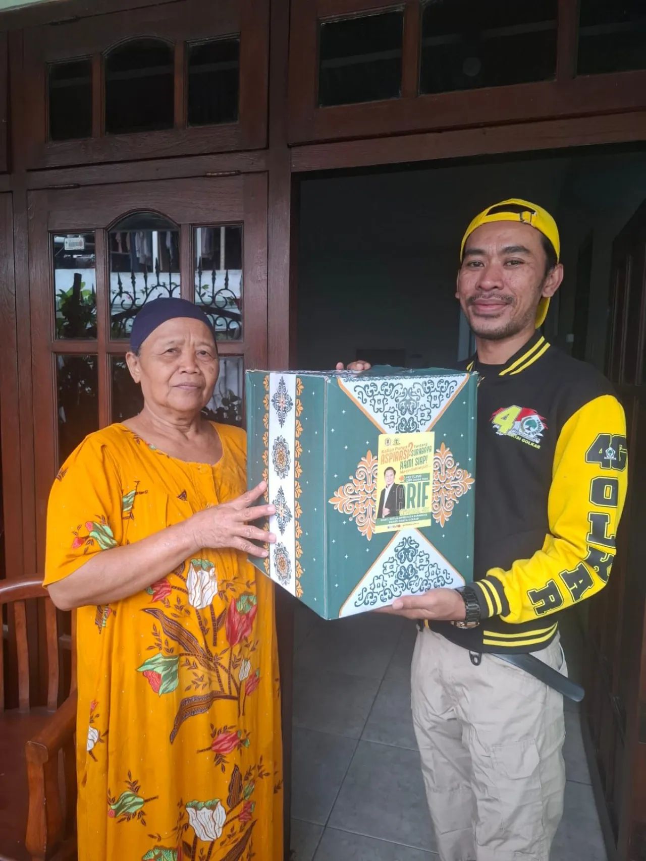 Baca juga : Ringankan Beban Ekonomi Masyafakat, Arif Fathoni Bagikan 1500 Paket Sembako untuk Masyarakat