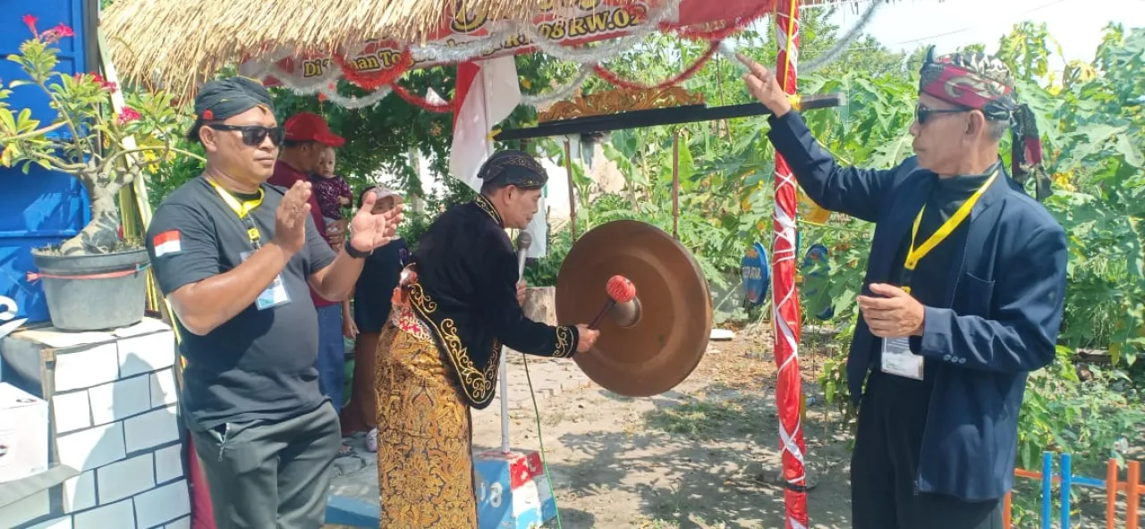 Meriahkan HUT RI ke-80, Pemdes Sumokali Gelar Karnaval Budaya