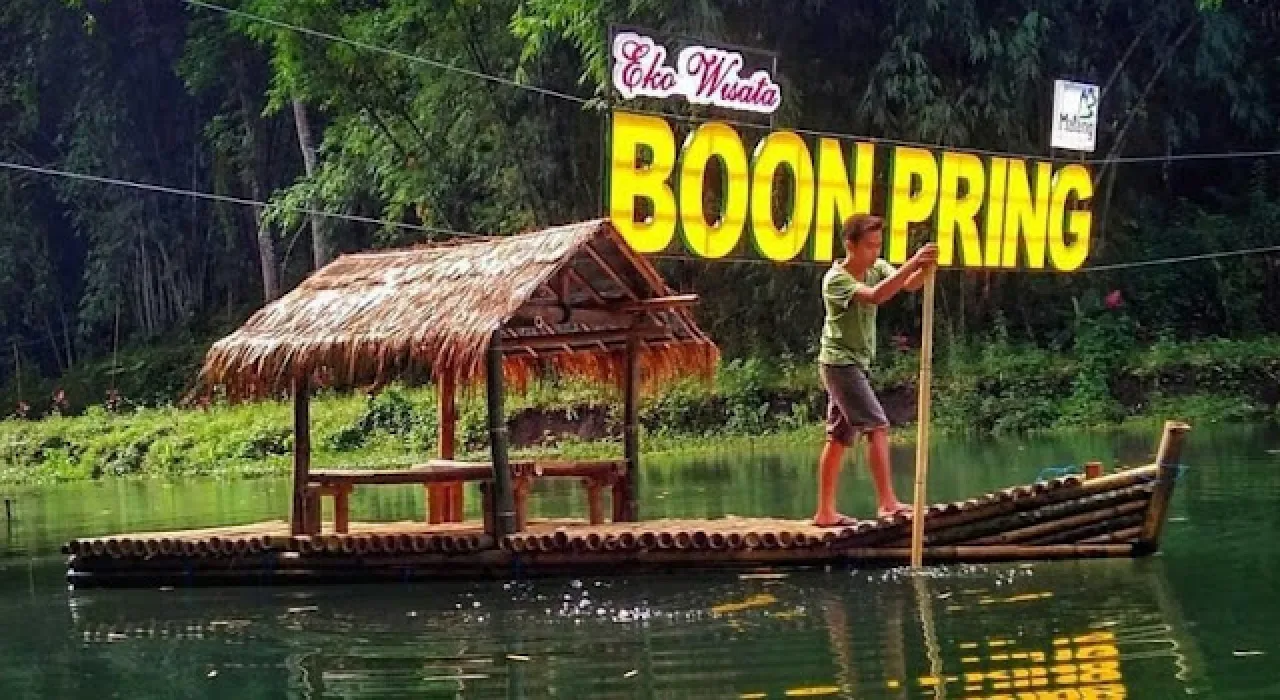 Baca juga : Destinasi Boon Pring Ekowisata: Perpaduan Alam, Edukasi, dan Budaya Favorit di Malang