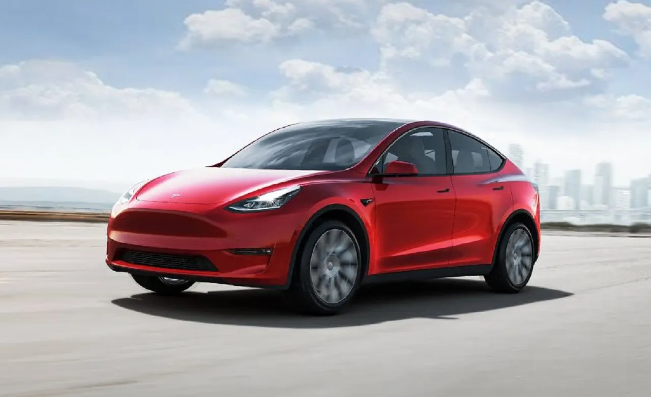 Tesla Pangkas Harga Model 3 Long Range, Kini Dibanderol Rp600 Juta