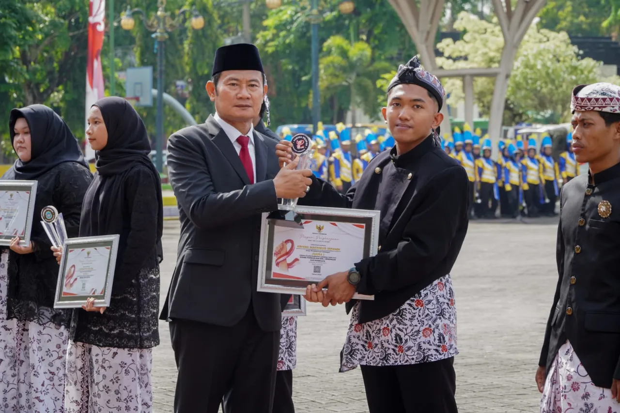 Baca juga : Dukung Ketahanan Pangan, Pemuda Solokuro Raih Penghargaan Bersamaan Hari Sumpah Pemuda Ke-97