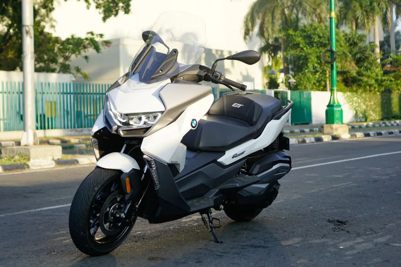 BMW C 400 GT 2025 Tampil Elegan, Usung Teknologi Canggih dan Desain Premium