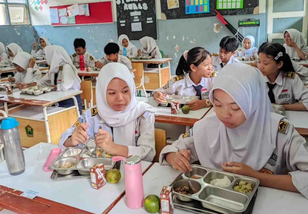 Diduga Tak Layak Konsumsi, Dinkes Kota Malang Temukan Mikroba dalam Sampel MBG