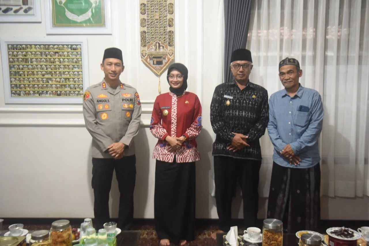 Mbak Wali Apresiasi Peran Pondok Pesantren dalam Membangun Kota Kediri