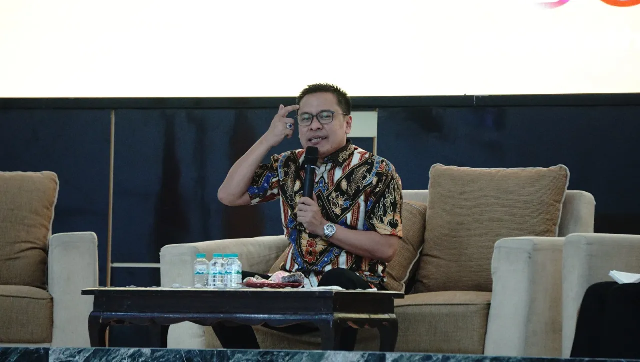 Baca juga : Wakil Ketua DPRD Surabaya: Media Sosial Jadi Jembatan Akuntabilitas Politik