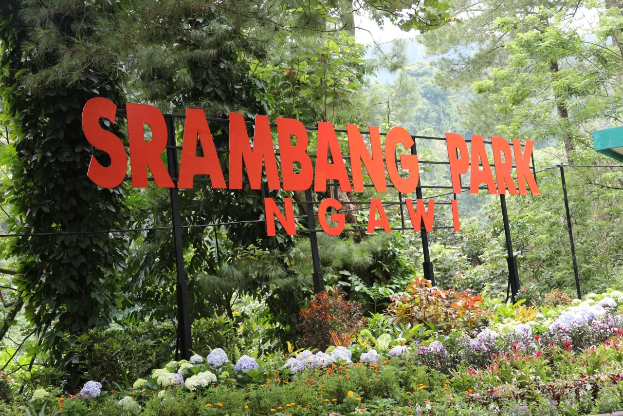 Srambang Park Ngawi, Surga Alam Pegunungan dengan Air Terjun dan Spot Foto Instagenic