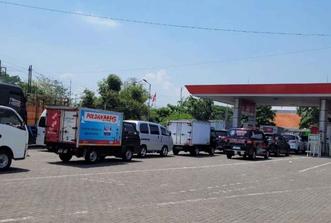Sejumlah Sopir Truk Menjerit, Stok Solar di Madiun Langka Sejak 2 Bulan Terakhir