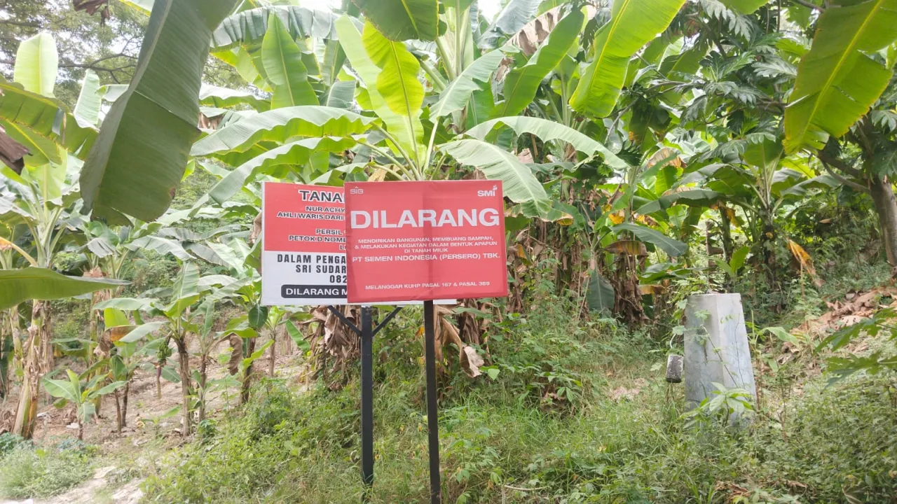 Warga Gresik Ancam Gugat Class Action BPN atas Perpanjangan HPL PT Semen Indonesia