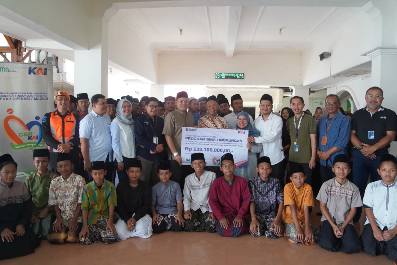 KAI Daop 7 Madiun Berkomitmen dan Dukung Ponpes dalam Membangun Bangsa