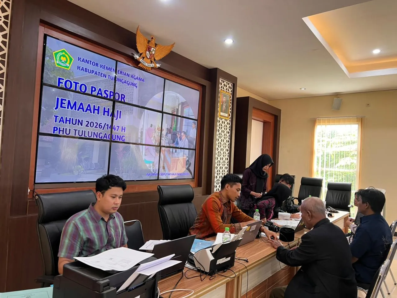 Kantor Imigrasi Klas II Non TPI Blitar Gelar Jemput Bola, Berikan Pelayanan EAZY Paspor CJH