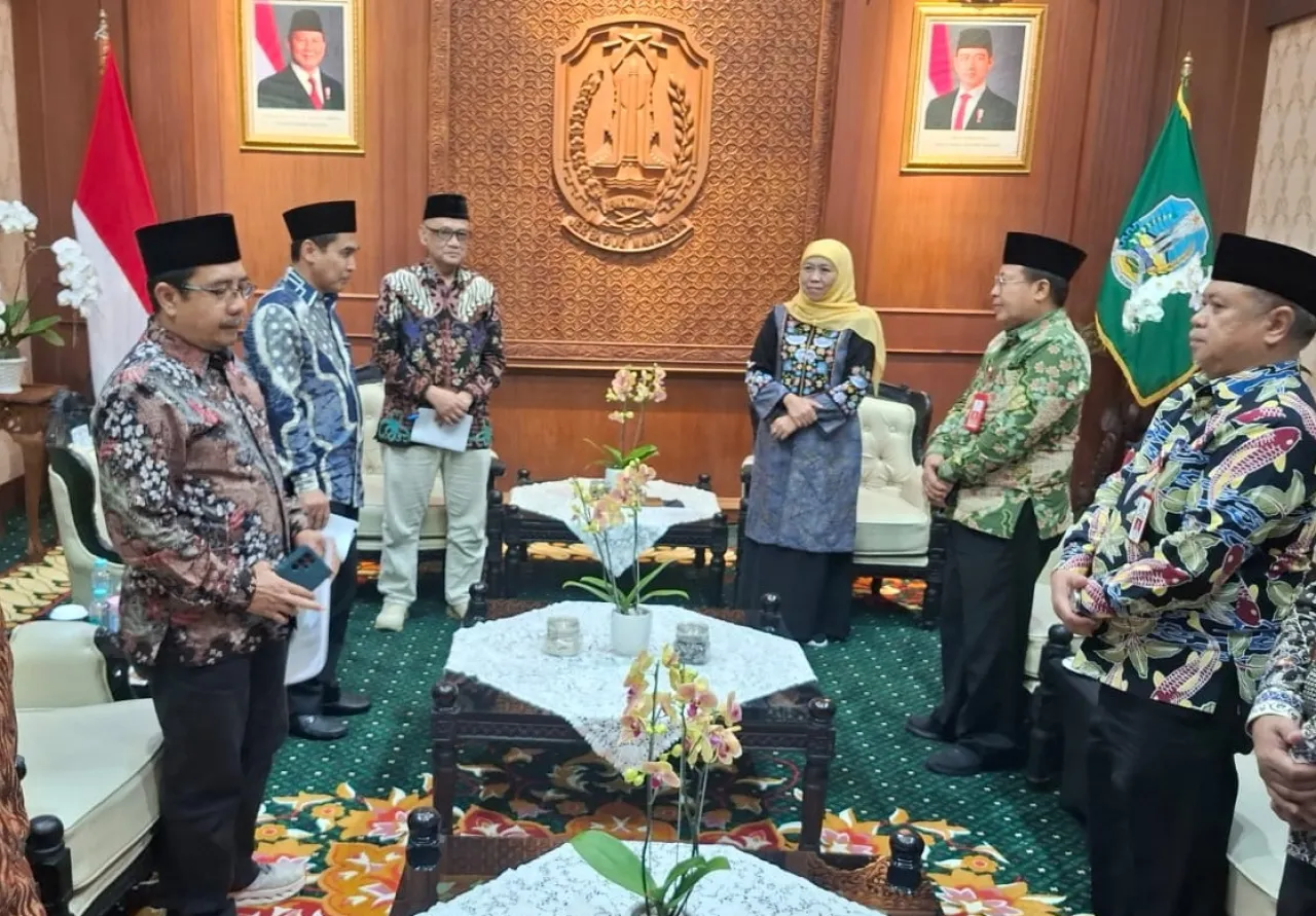 Tambah Kuota Haji 2026, Menteri Haji Tinjau Potensi Suplai Permakanan dari Jatim