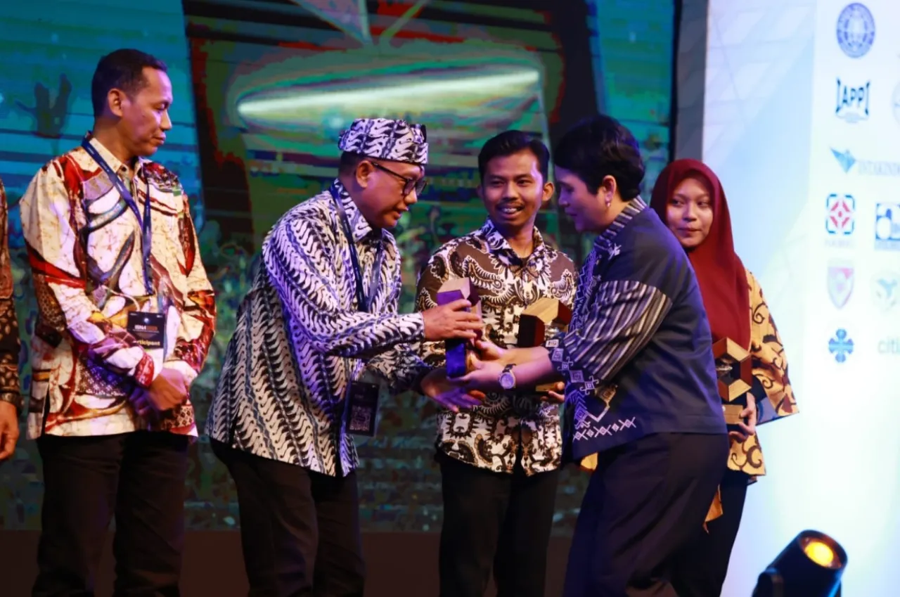 Inovatif Promosikan Daerah, Banyuwangi Raih Best Smart Branding ISNA 2025