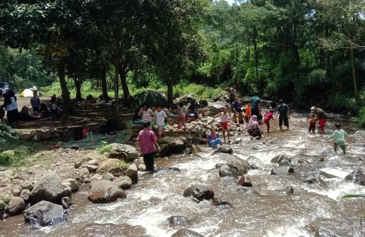 Bumi Perkemahan Bedengan, Destinasi Populer di Kaki Gunung Panderman Malang