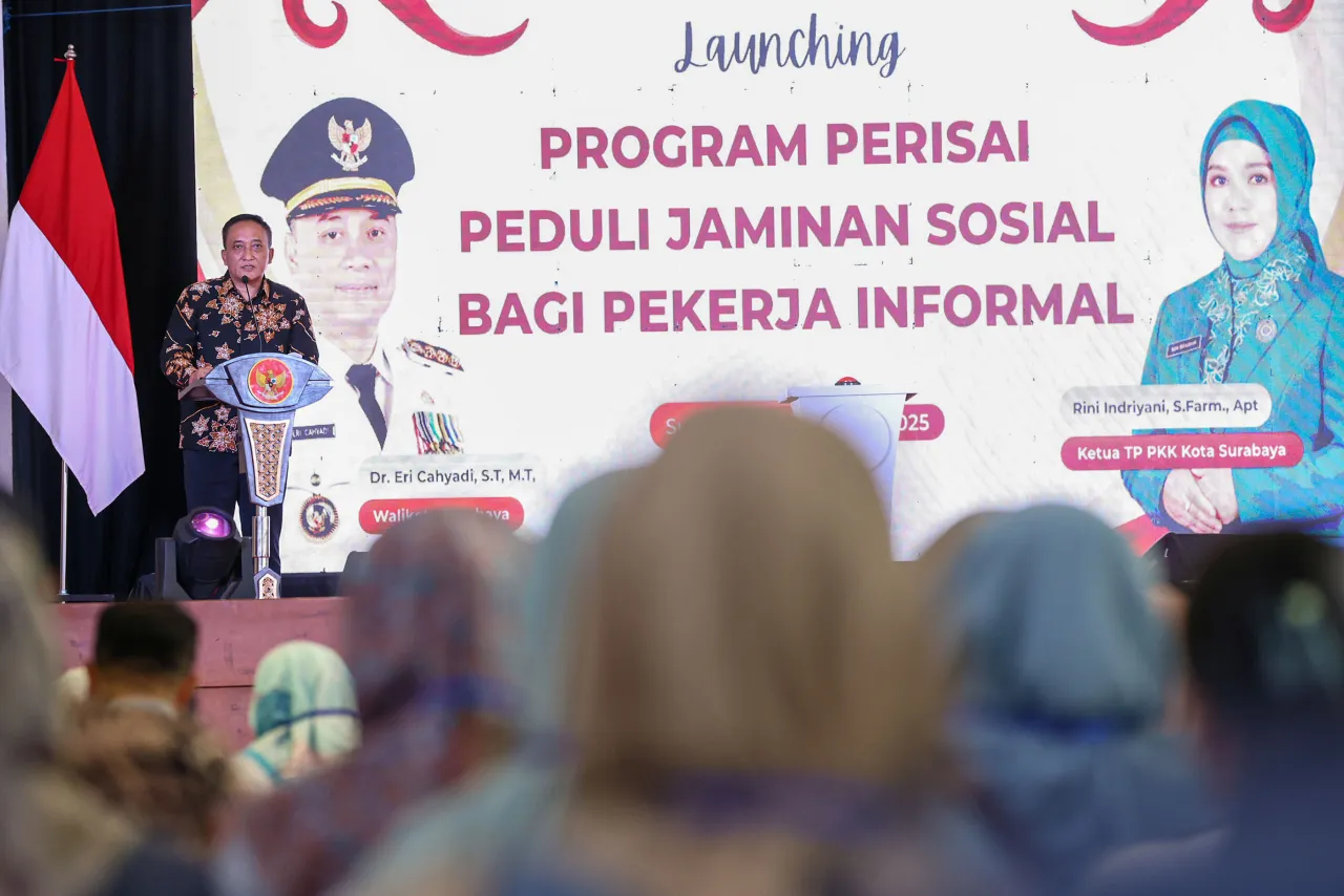 Baca juga : Disperinaker Surabaya Bakal Tindak Tegas Perusahaan yang Tidak Beri Jaminan Sosial untuk Pekerja