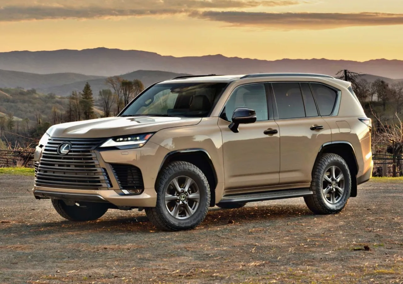 ECU Mesin Injeksi Bahan Bakar Bermasalah, Lexus Recall LX700h atau RZ