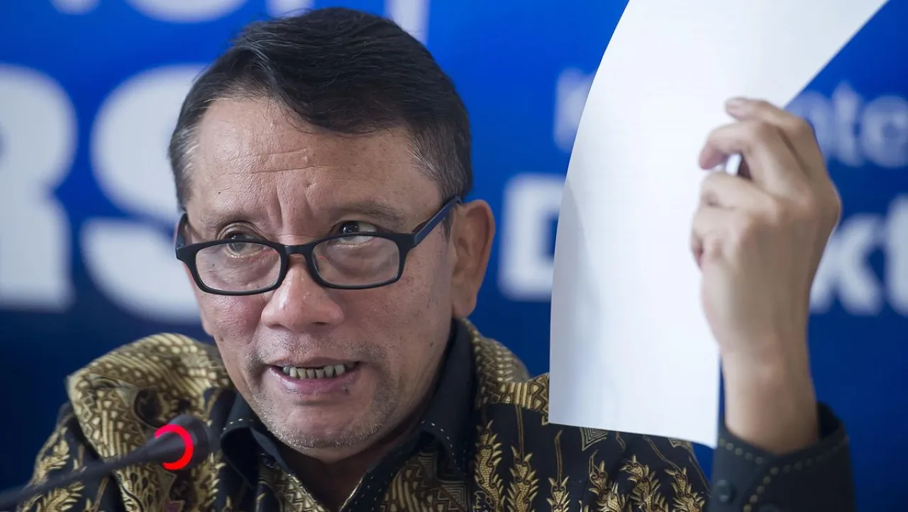 Mantan Dirjen Pajak, Ken Dwijugiasteadi, Dicekal Kejagung