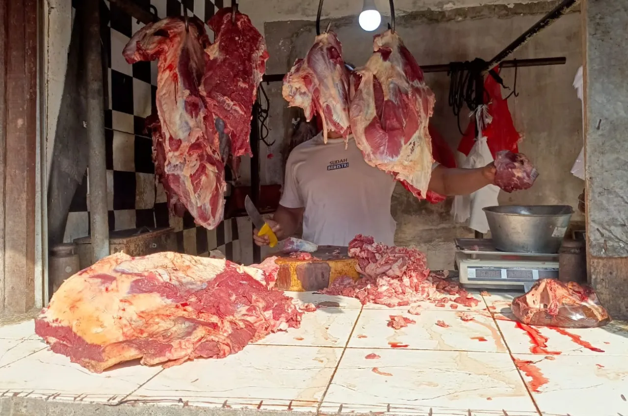 Trauma Wabah PMK, Pedagang Daging Sapi di Pasuruan Sepakat Naikkan Harga