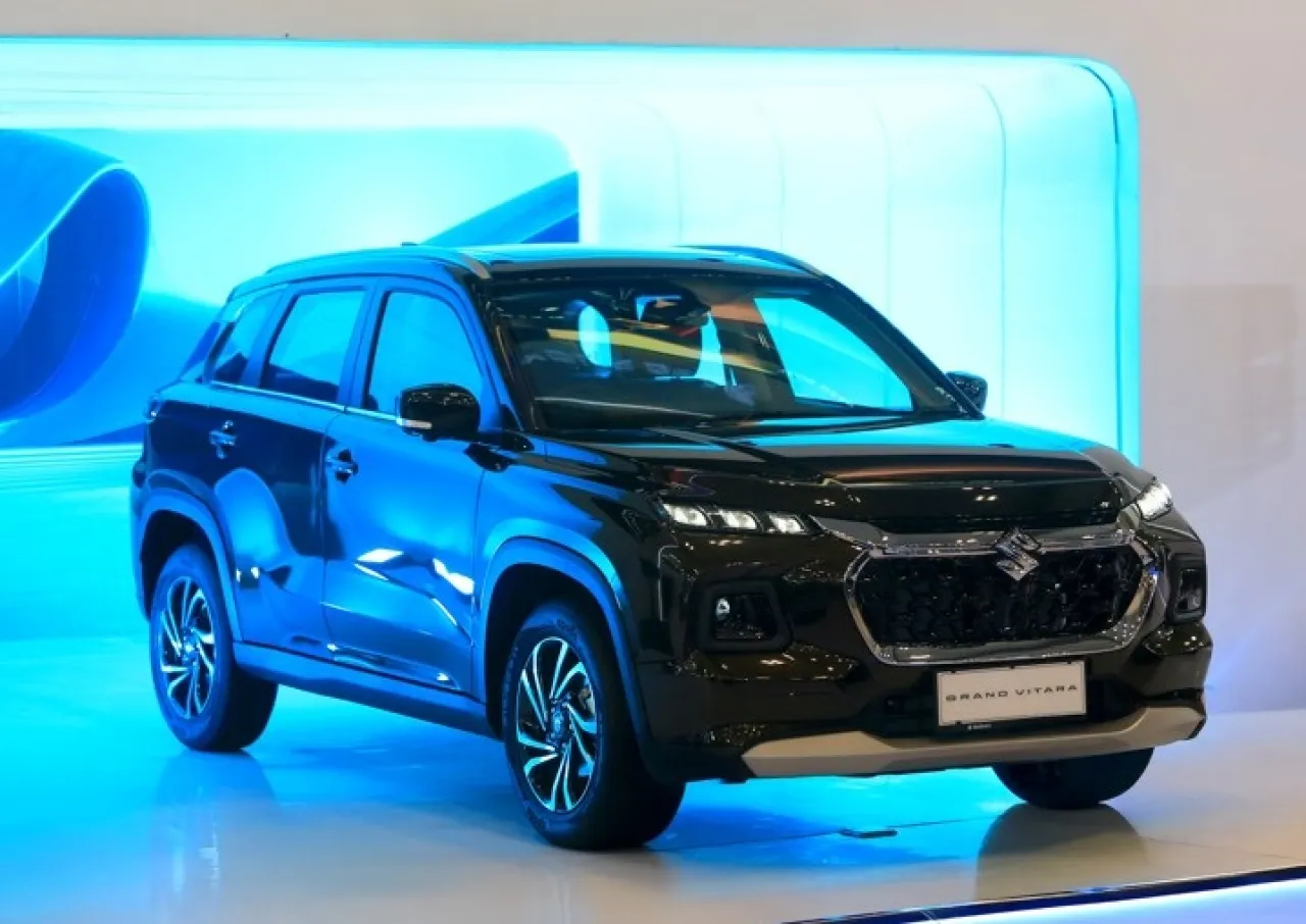 Suzuki Bidik Penjualan 1.600 Unit di GJAW 2025, Andalkan Lini Hybrid dan Grand Vitara Terbaru