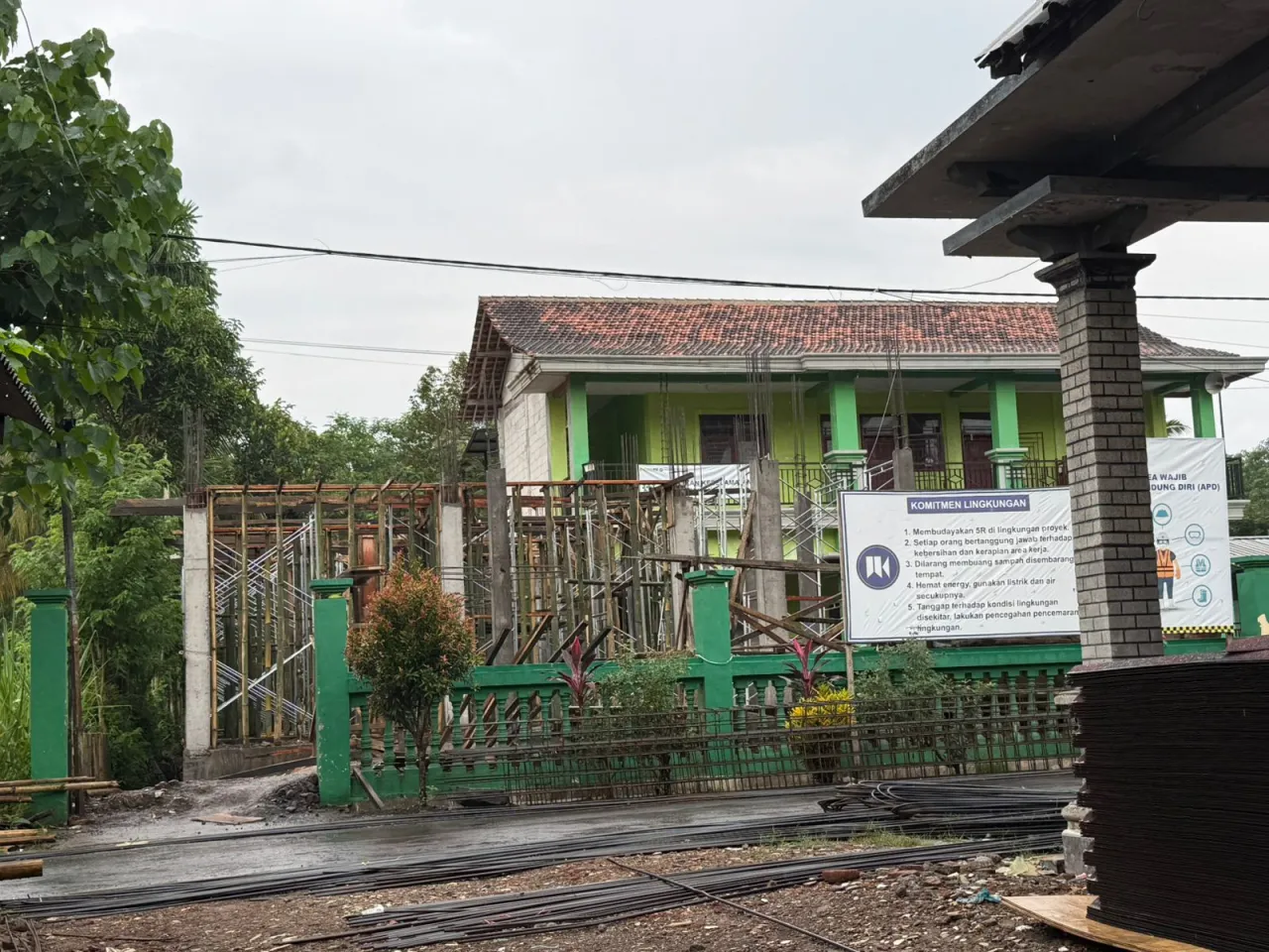 Proyek MIS Bahrul Ulum Turen Sedang dikebut Agar Selesai Tepat Waktu