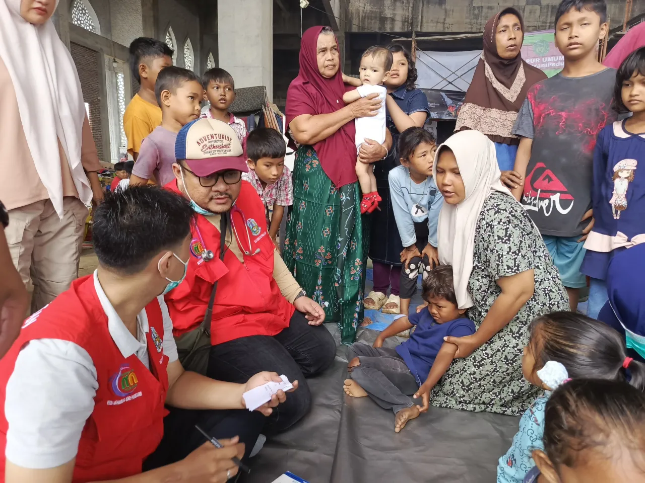 Gubernur Khofifah Kirimkan Tim Dokter Spesialis untuk Misi Kemanusiaan di Aceh