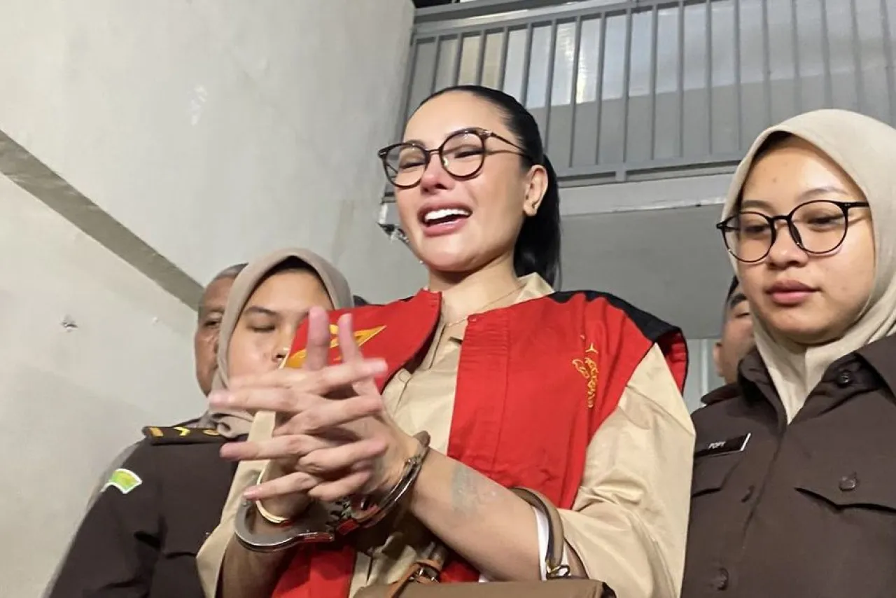 Nikita Mirzani, Saat di PN Tersenyum, Kini Dipidana 6 Tahun