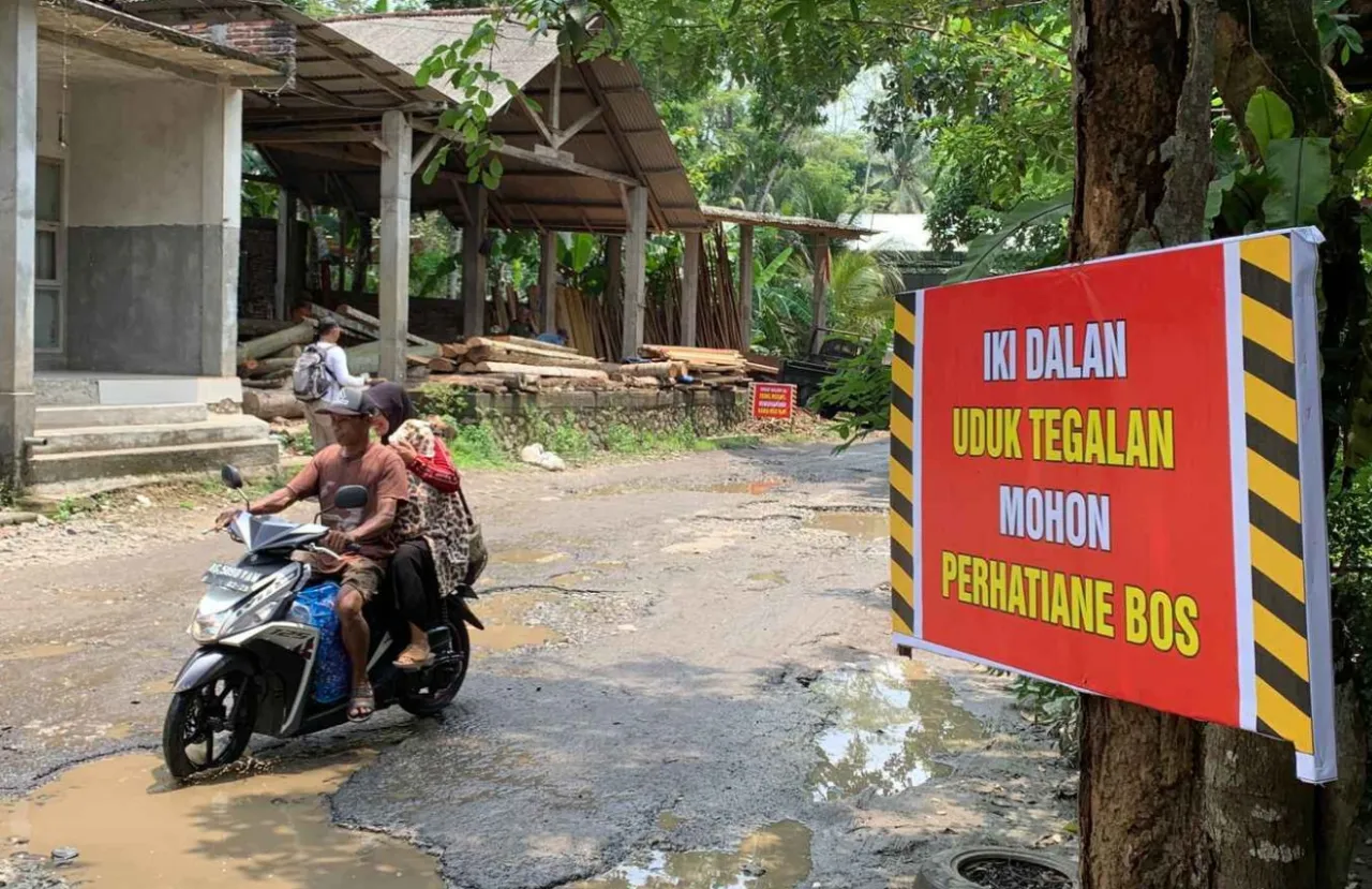 Kerusakan hampir 300 Kilometer, Pemkab Trenggalek Targetkan Kemantapan Jalan 70 Persen di 2026