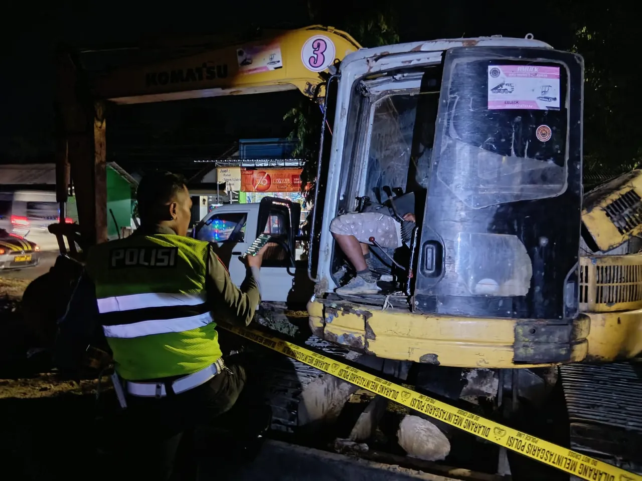 Operator Excavator Ditemukan Tewas di Dalam Kabin