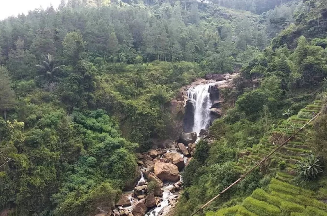 Keindahan Wisata Air Terjun Sunggah yang terletak di Dukuh Sambi, Desa Selur, Kecamatan Ngrayun, Kabupaten Ponorogo, Jawa Timur. SP/ PNG