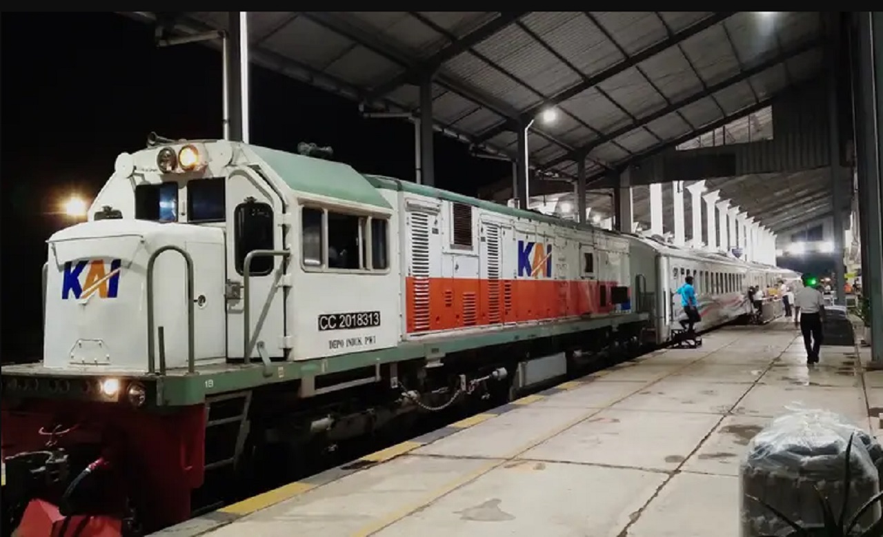 Ilustrasi. Keberangkatan KA Pandalungan dari Stasiun Jember. SP/ JBR