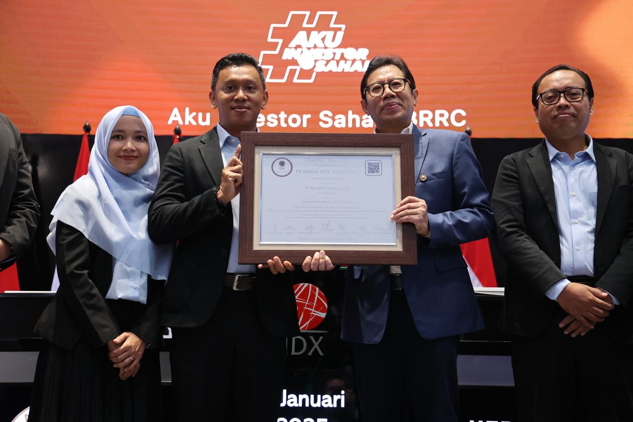 IPO PT Raja Roti Cemerlang Tbk (BRRC) di Main Hall BEI, Jakarta Selatan pada Kamis (9/1).