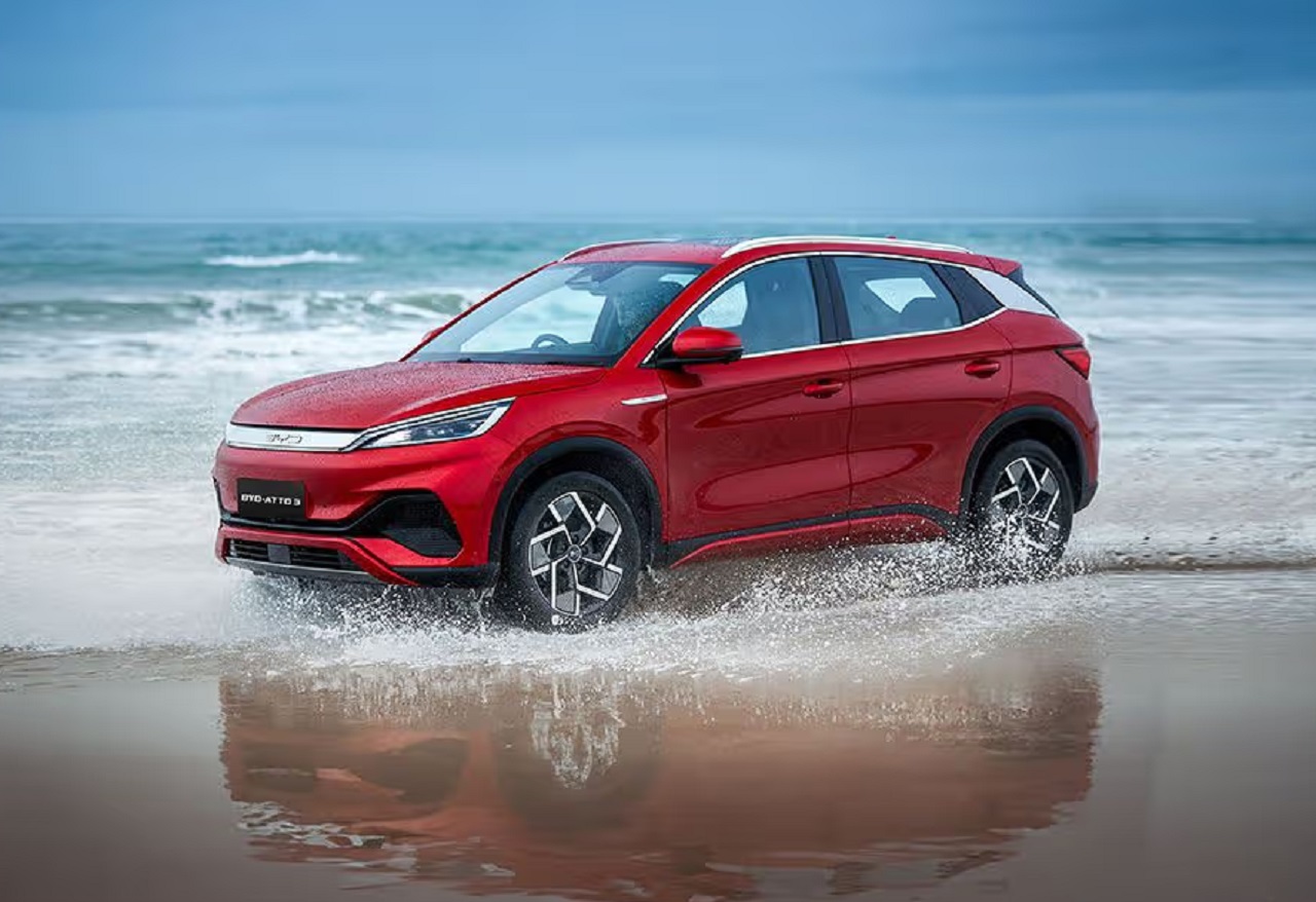 BYD Atto 3. SP/ JKT