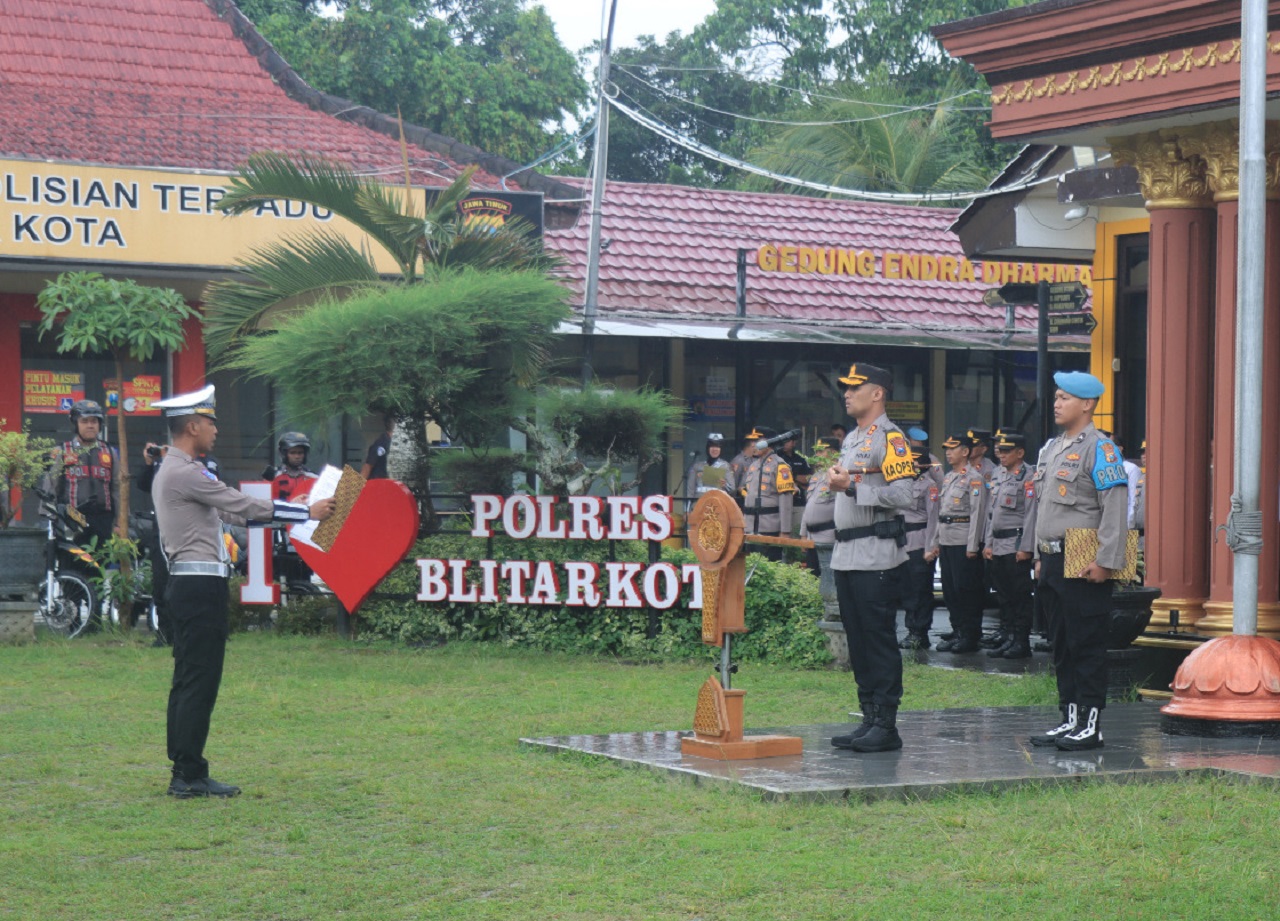 Operasi Keselamatan Semeru 2025 yang digelar Polresta Blitar guna menciptakan keselamatan di jalan raya. SP/ Lestariono