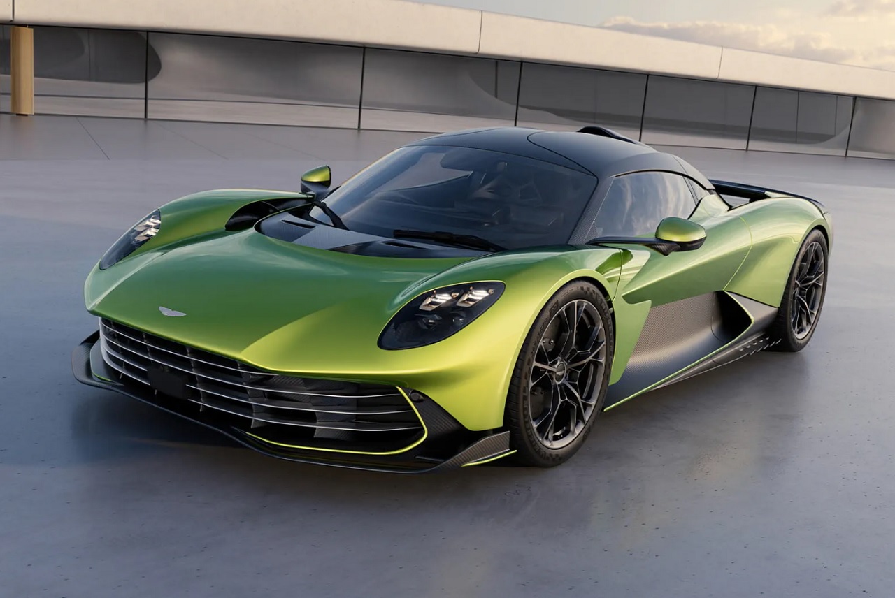 Aston Martin Valhalla. SP/ JKT