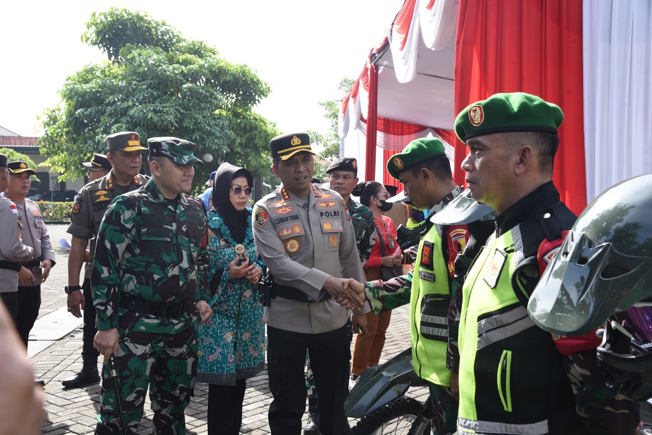 Apel Gelar Pasukan Operasi Ketupat Semeru 2025 digelar Polresta Sidoarjo, Kamis, (20/3). SP/ HIKMAH