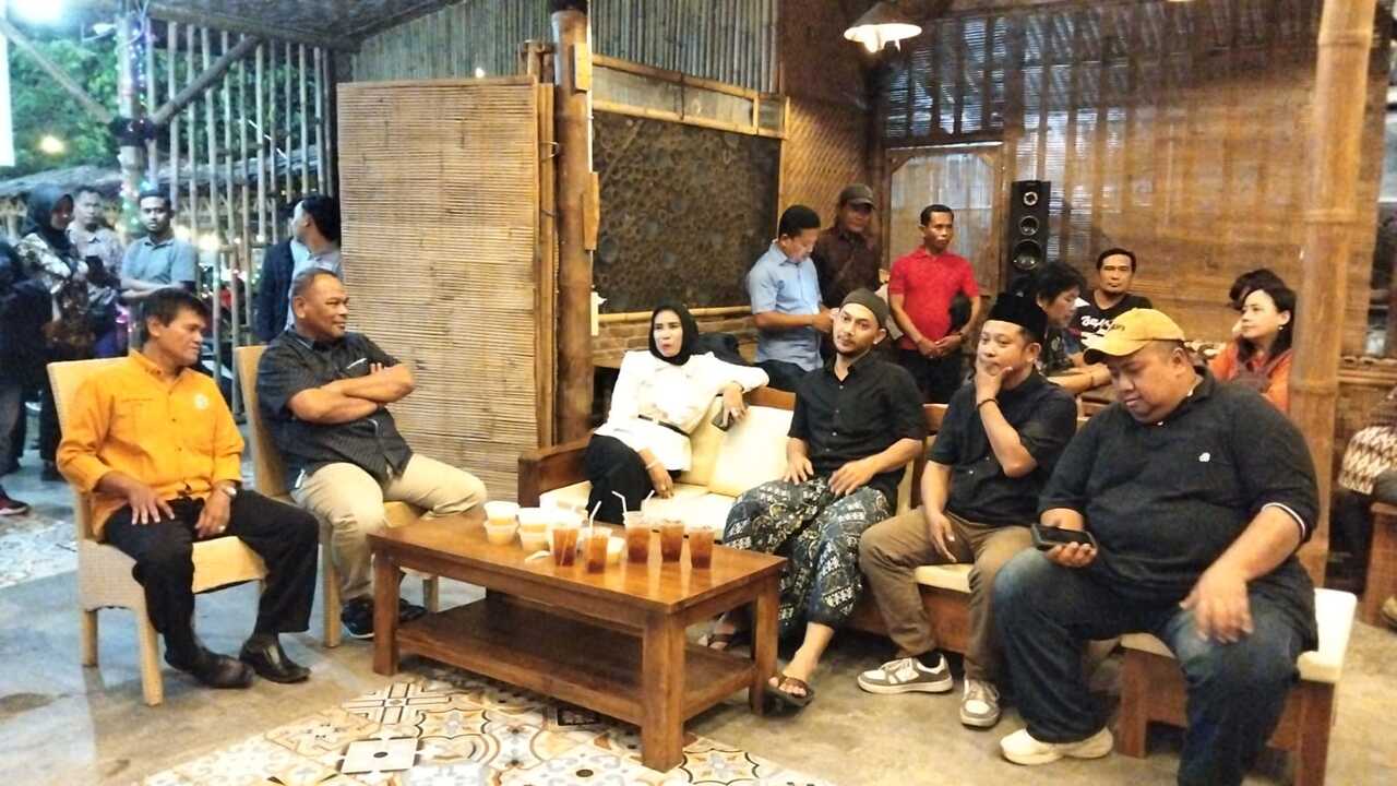 Wakil Bupati Sidoarjo Hj. Mimik Idayana pada acara buka puasa bareng insan media di Kedai Putragama Nusantara, Kamis (27/03/2025) sore. SP/ HIKMAH