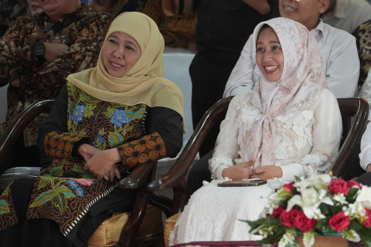 Gubernur Jawa Timur, Khofifah Indar Parawansa, dan Walikota Ning Ita