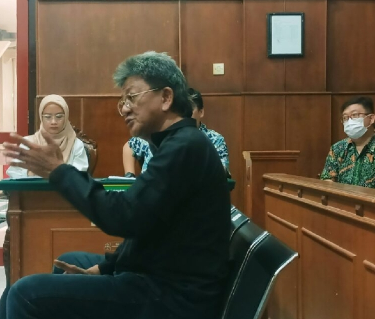 Nurmansyah saat memberikan kesaksian di PN Surabaya, Selasa (18/3/2025). 